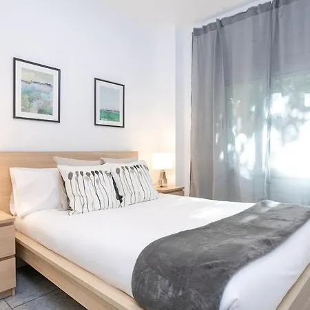 Cozy 2bdr In Sant Andreu Apartmán Barcelona